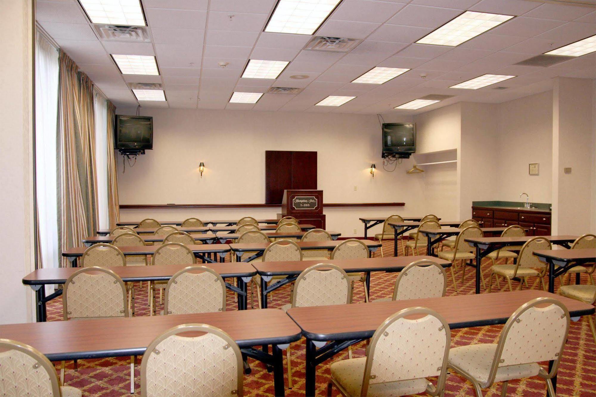 Hampton Inn Louisville Northeast Fasiliteter bilde